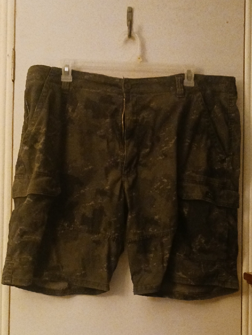 Wrangler Men's Olive Camo Cargo Shorts